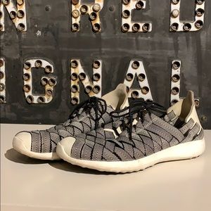 Nike Juvenate Ribbon Sneaker - Women’s 8.5